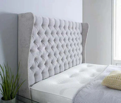 Majestic bed